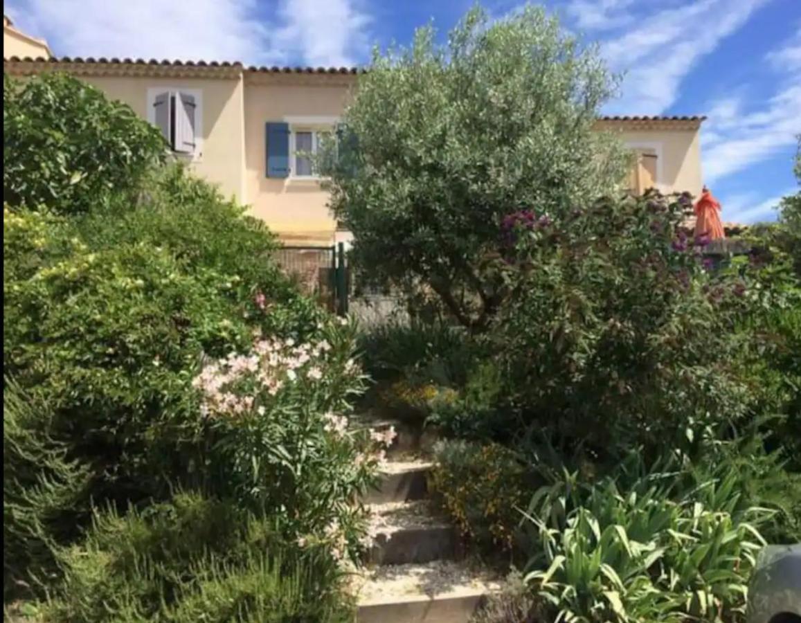 Maison Dans Beau Village Du Luberon Merindol Exterior photo